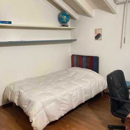 Apartamento Alexis 2 Novara Exterior foto